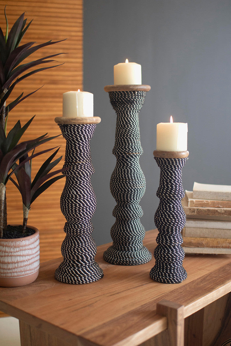 SET 3 WOODEN CANDLE HOLDERS WITH BLACK & WHITE STRING